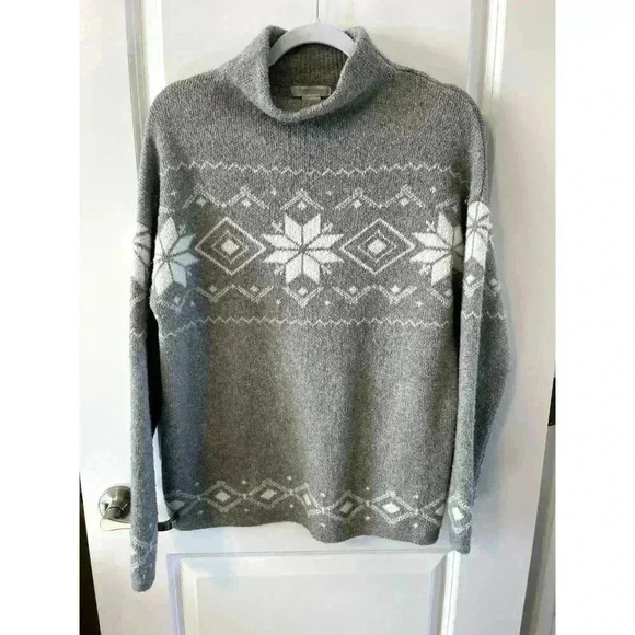Christian Siriano Snowflake Mock Neck Sweater Women’s Size M Gray Holiday Party - Picture 1 of 7